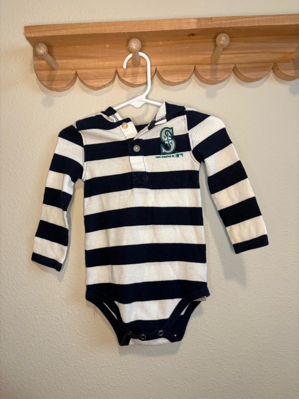 MLB Seattle Mariners Navy and White Striped Hooded Baby One-Piece